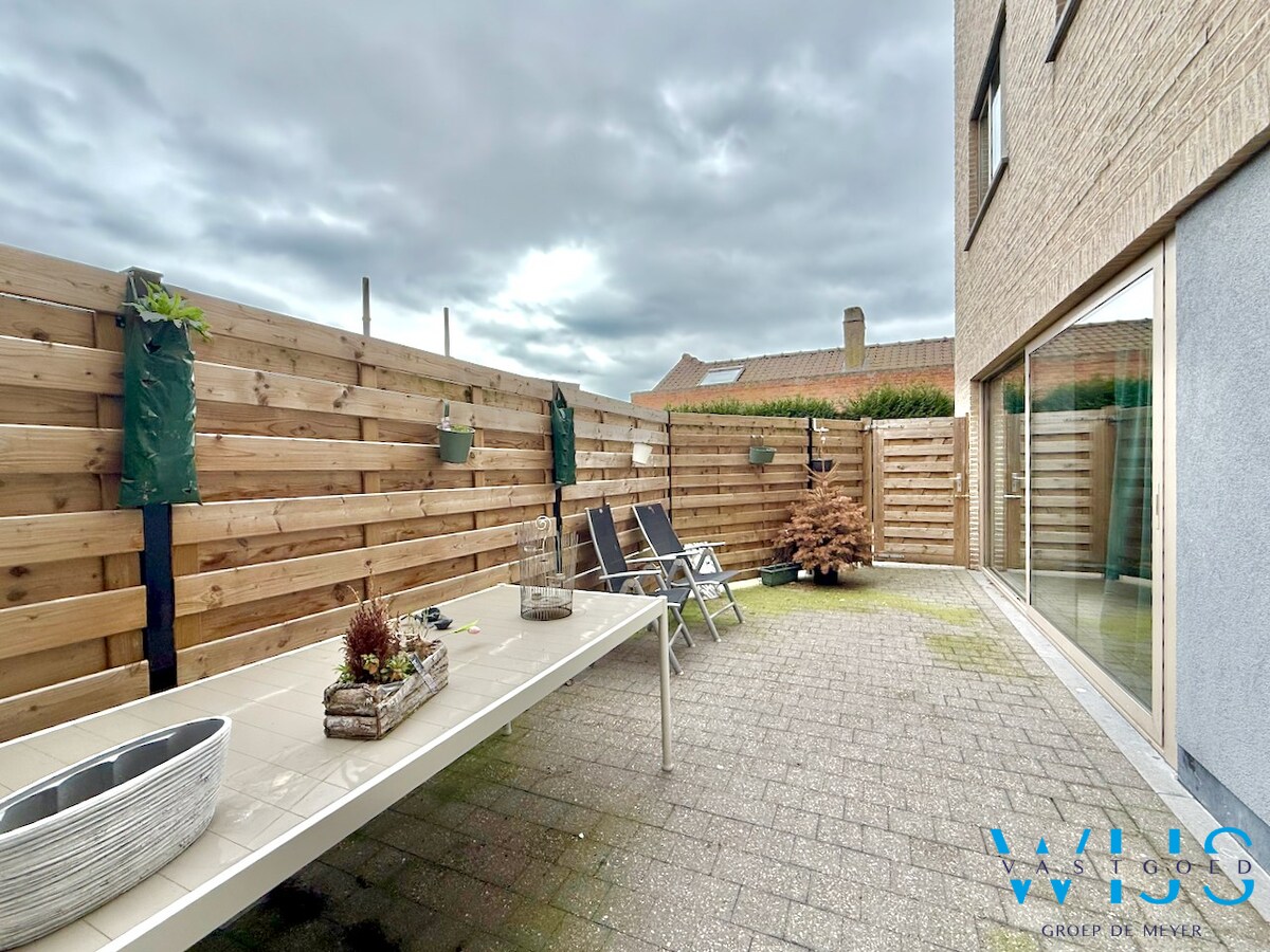 Gelijkvloers appartement met terras te Lochristi ! 