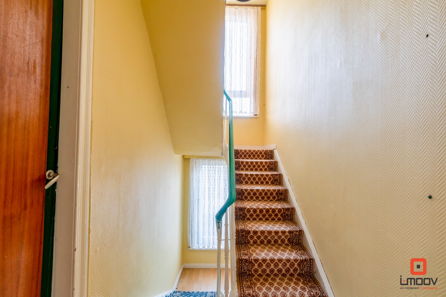 Op te knappen 5 slaapkamerwoning (203m²) 