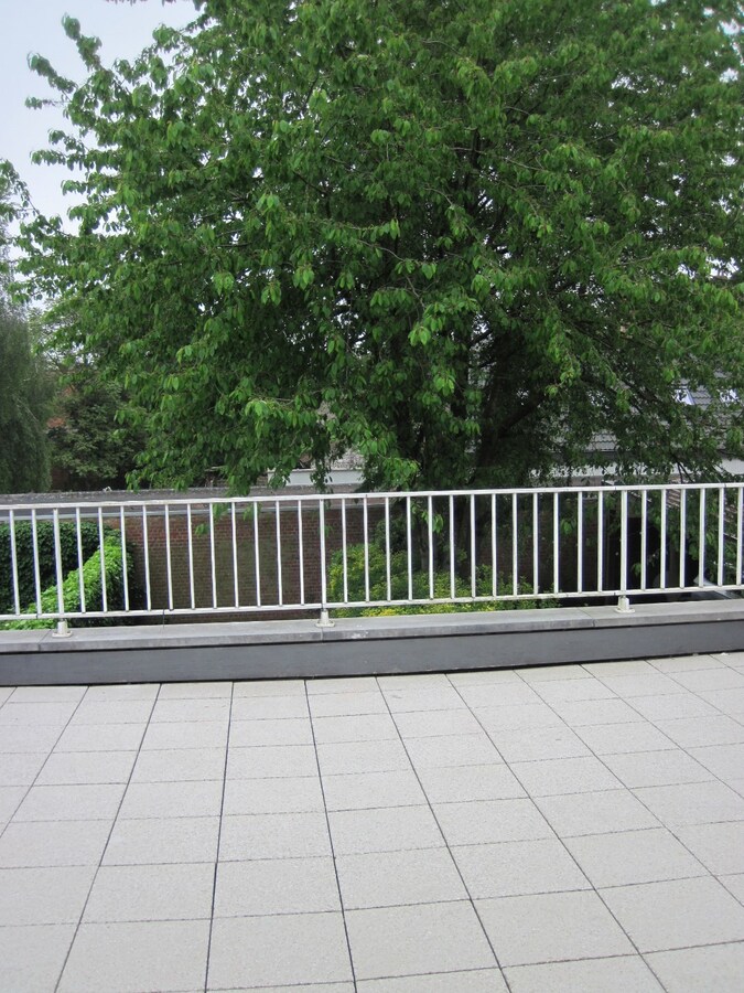 Aangenaam 1-slp-appartement met ruim terras. 