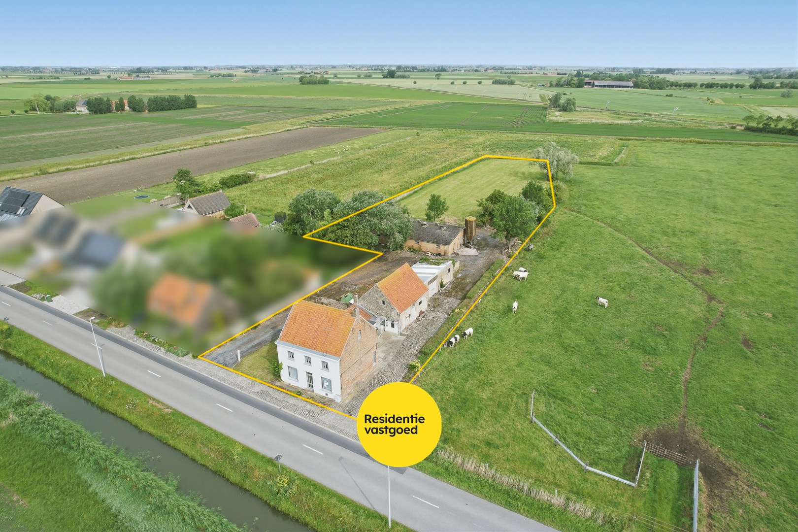 Open bebouwing met landelijk verzicht op 5.450 m² – uitzonderlijk veel potentieel! 