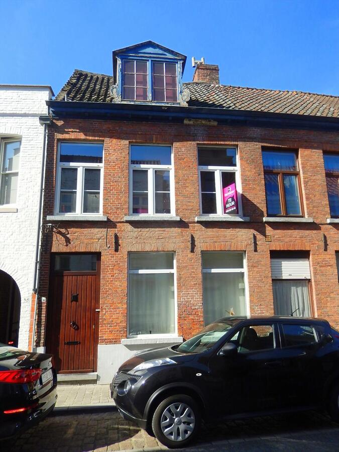 Gezellige stadswoning met 2 slaapkamers en grote koer 