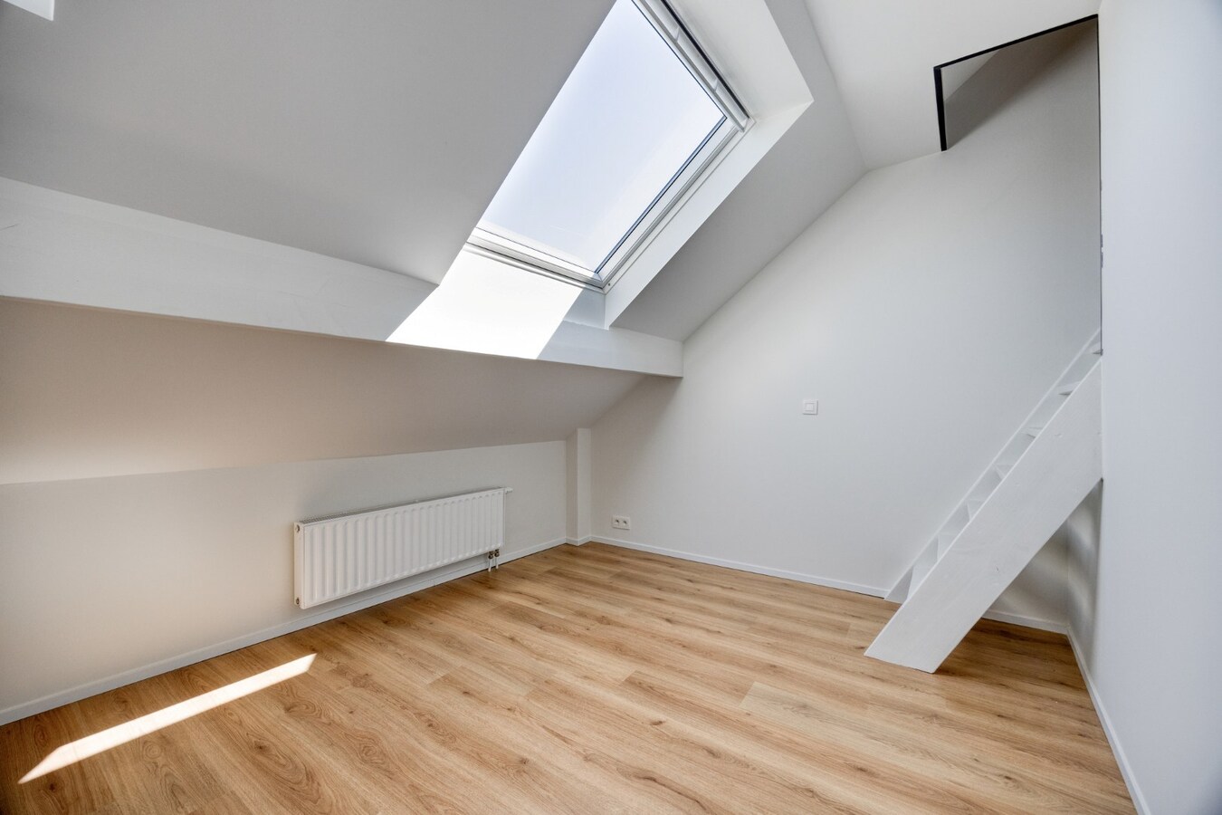Prachtig volledig gerenoveerde woning met tuin en 3 slaapkamers in Tienen 