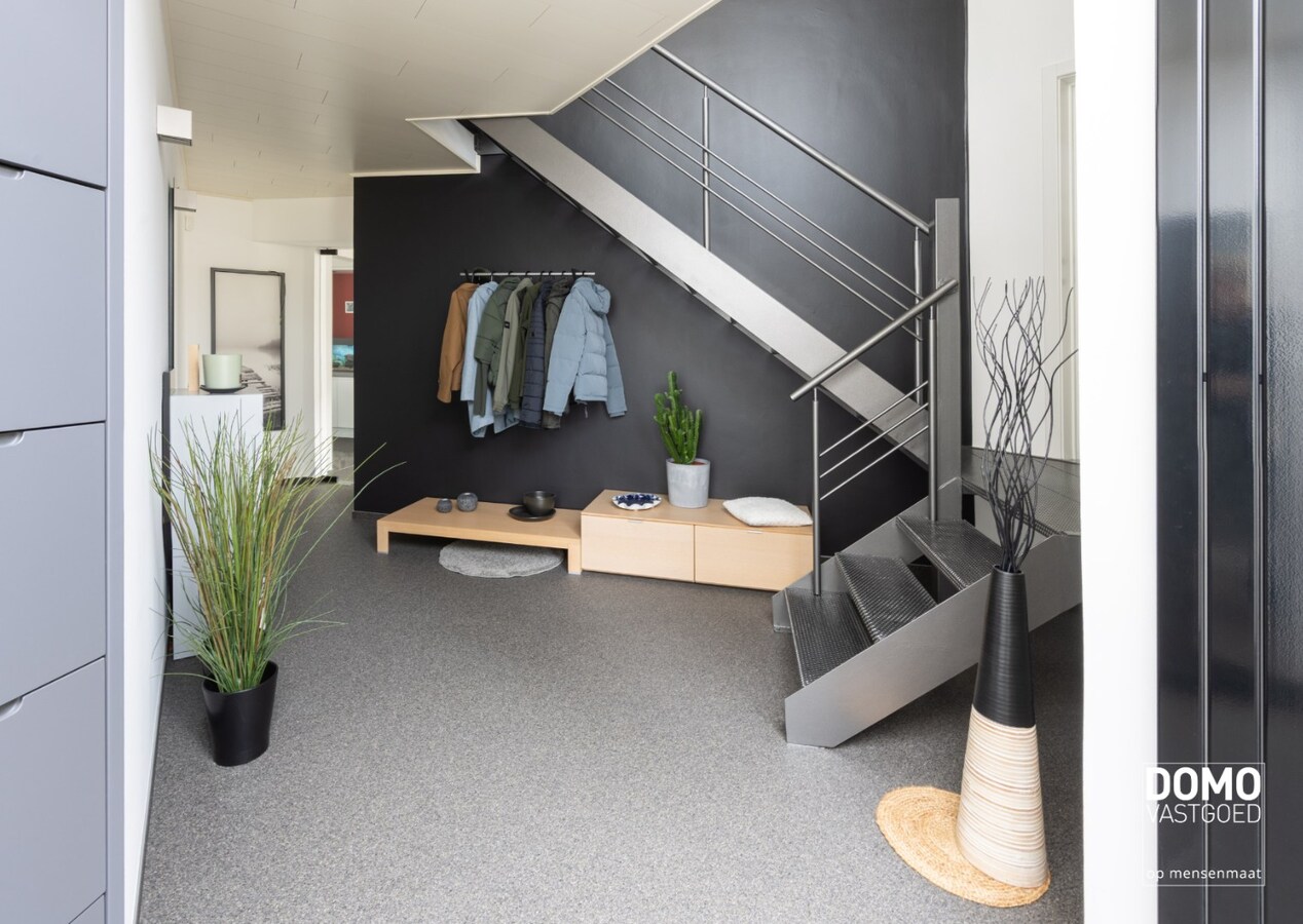 Elegante open bebouwing met prachtige tuin en moderne afwerking in Hasselt 