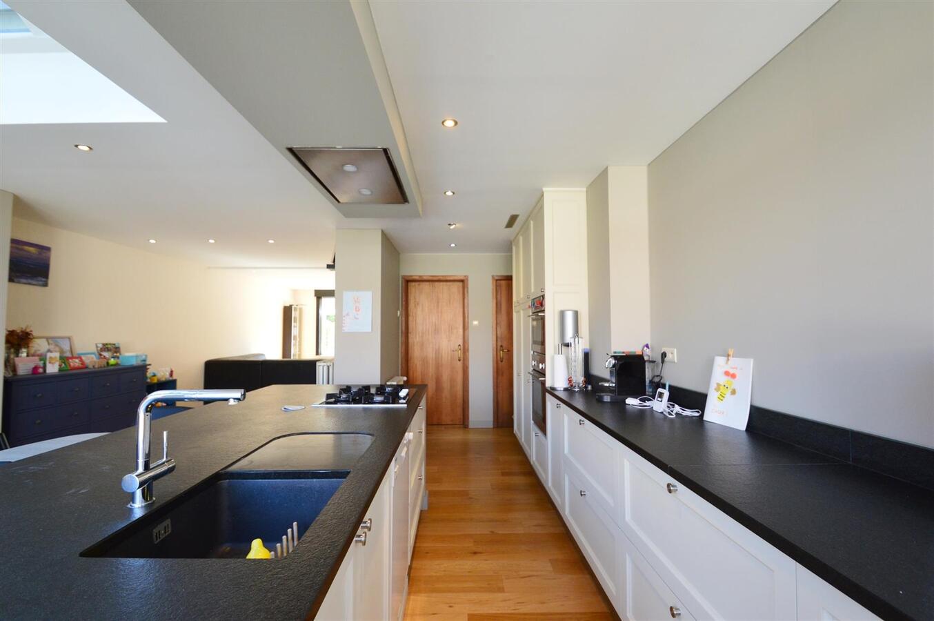 Leuke gezinswoning met aangelegd terras - Heist 