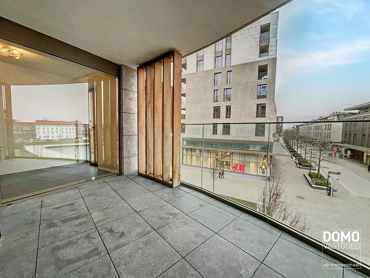 Appartement in het centrum van Hasselt met 2 slaapkamers, 1 ondergrondse parkeerplaats en een mooi terras, 91m² bewoonbare oppervlakte 