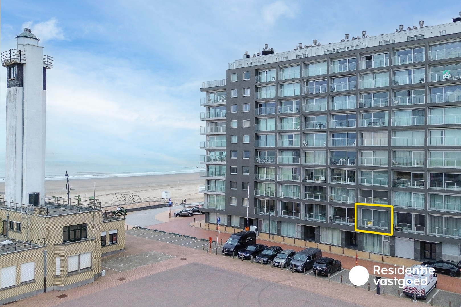 Gerenoveerd 2-slaapkamerappartement met terras op topligging aan de Haven van Blankenberge 