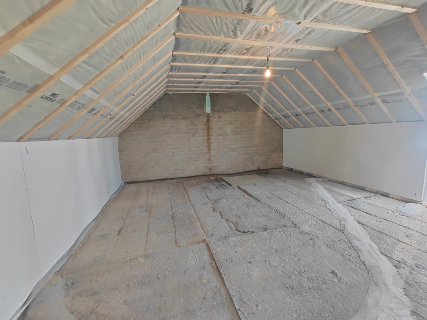 Landelijke woning op rustige ligging met 3 slaapkamers 