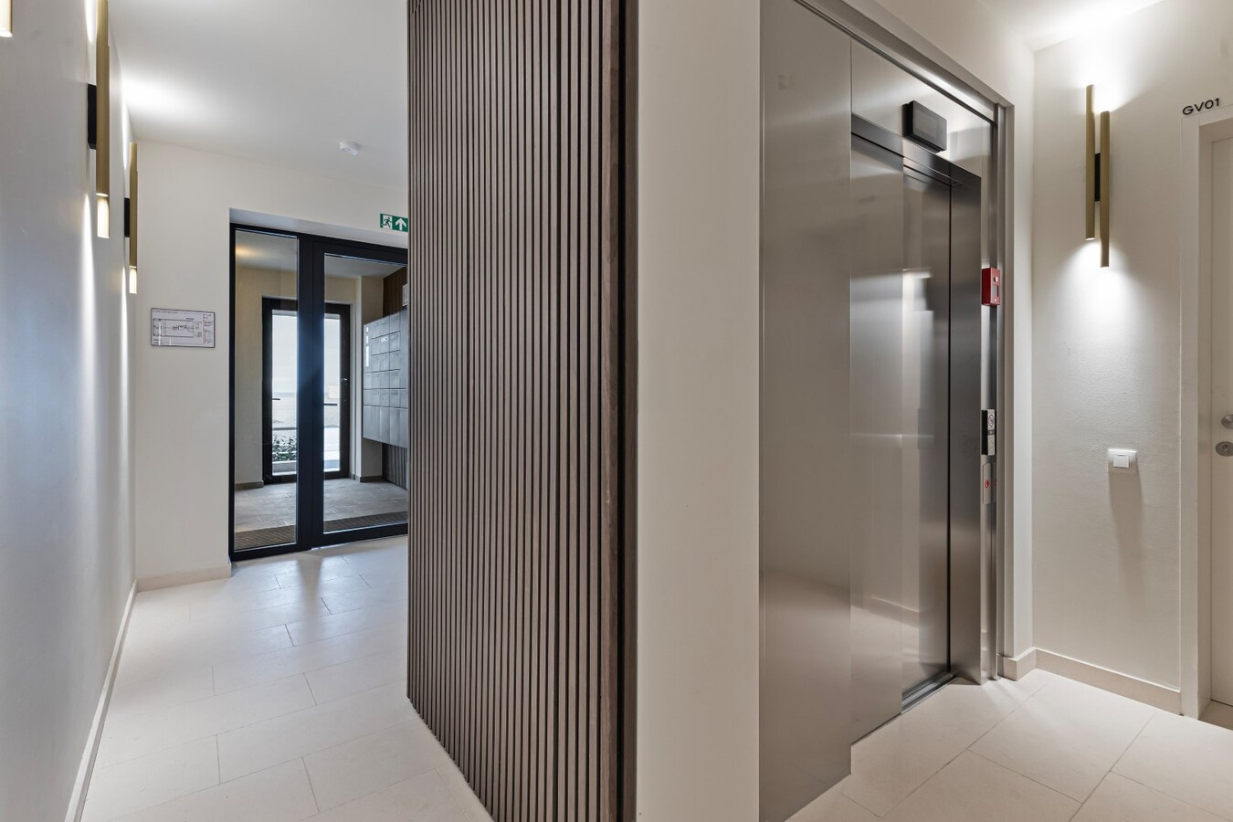 Zeezicht! Uitzonderlijk luxueus appartement op de Zeedijk in Oostduinkerke 