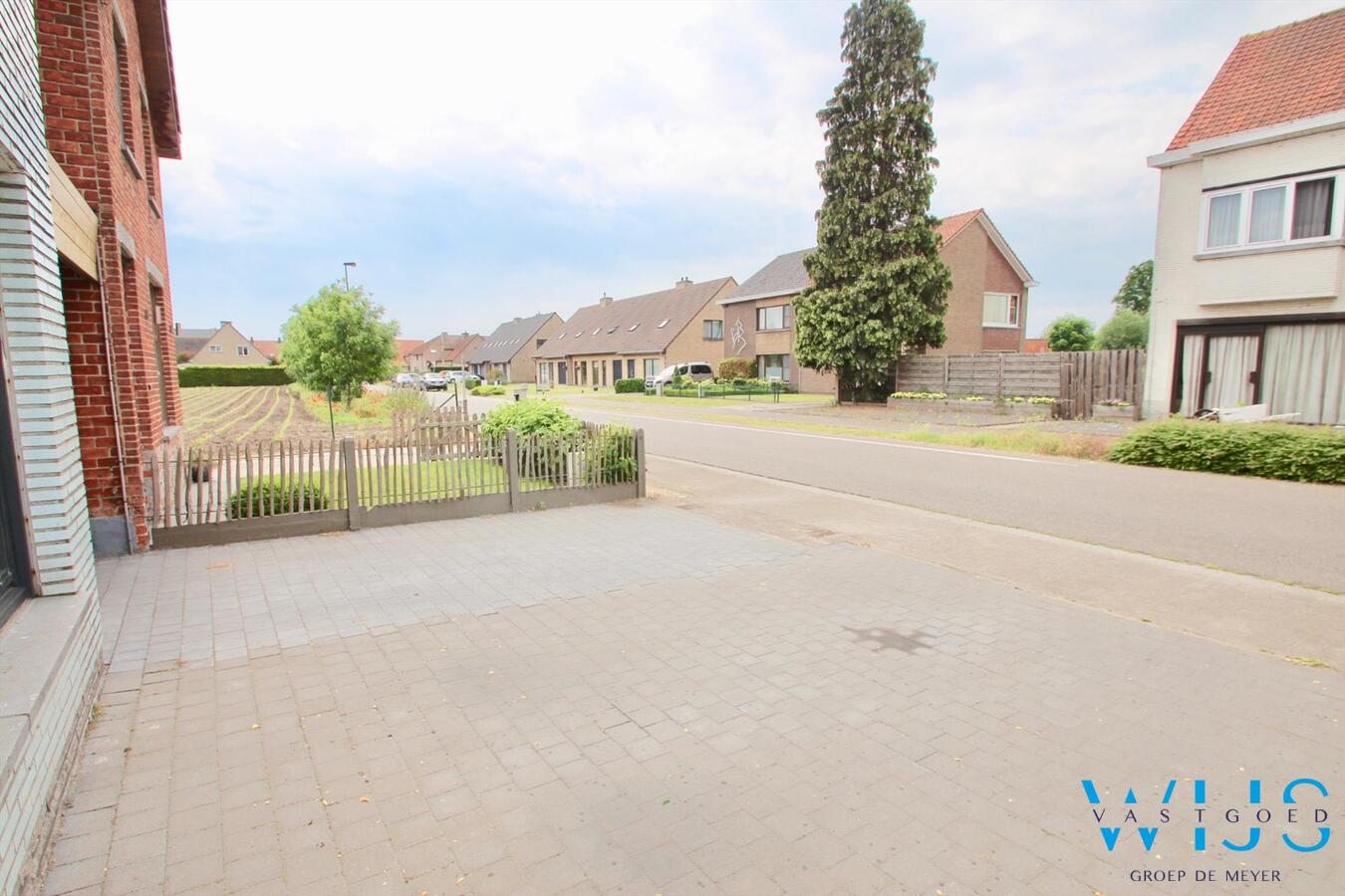 Tof volwaardig woonhuis op een mooi perceel in ERTVELDE RIEME ! 