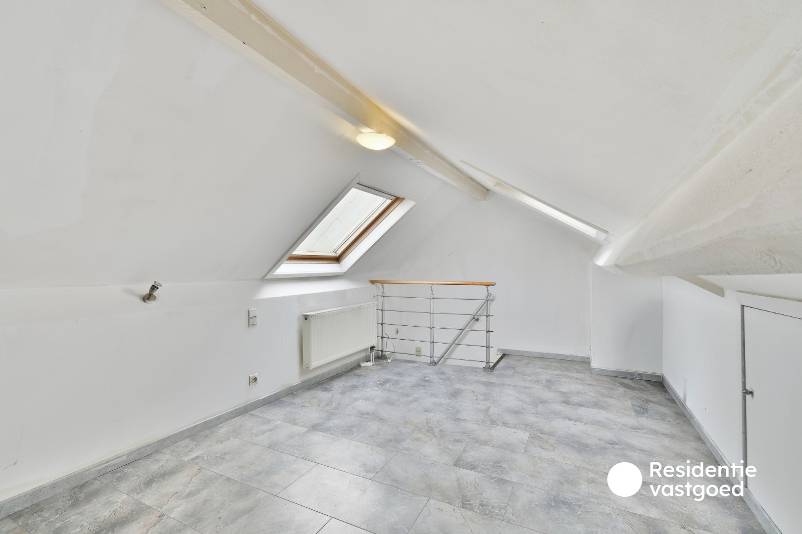 Dakappartement te huur in Oostende op de 3de verdieping 