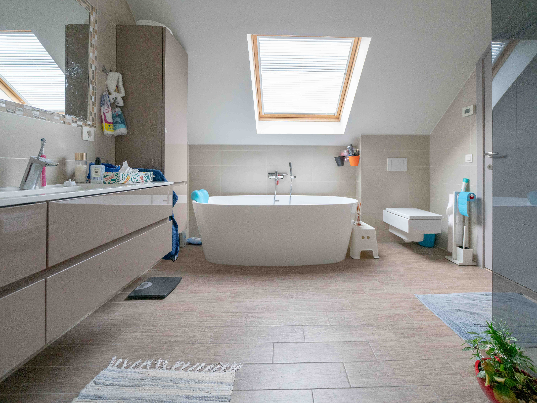 Recente villa (2013) met 4 kamers op een toplocatie! 