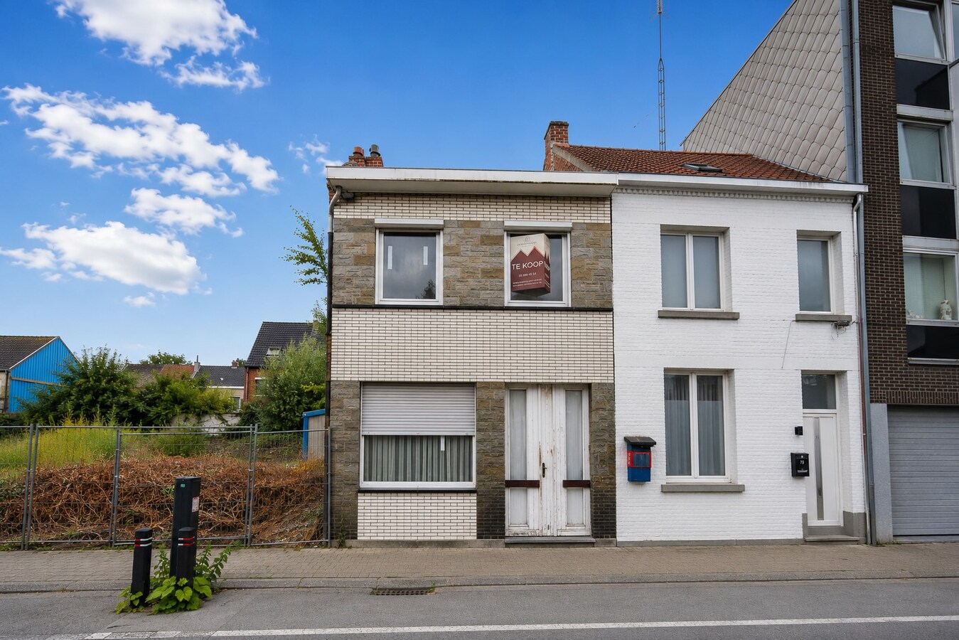 Volledig te renoveren woning met 3 slaapkamers op een toplocatie in het centrum van Sint-Niklaas! 