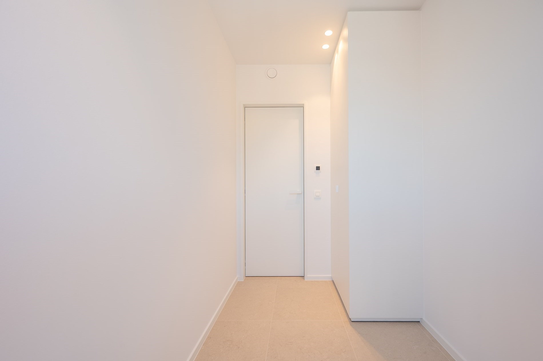 Volledig afgewerkt nieuwbouw app. met aangename zichten  gelegen in het centrum van Knokke. 