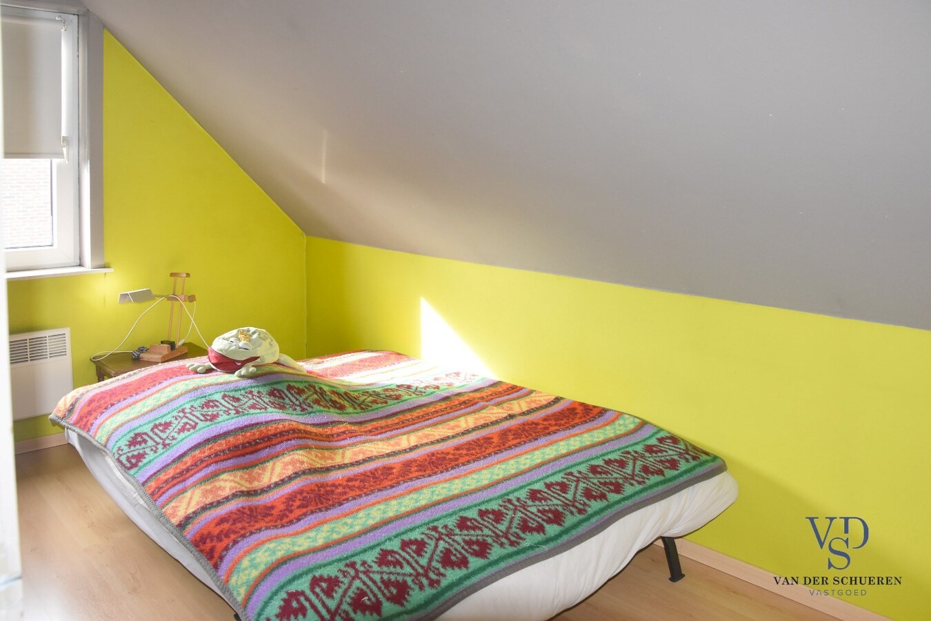 Eigentijdse, verrassend ruime Open Bebouwing 