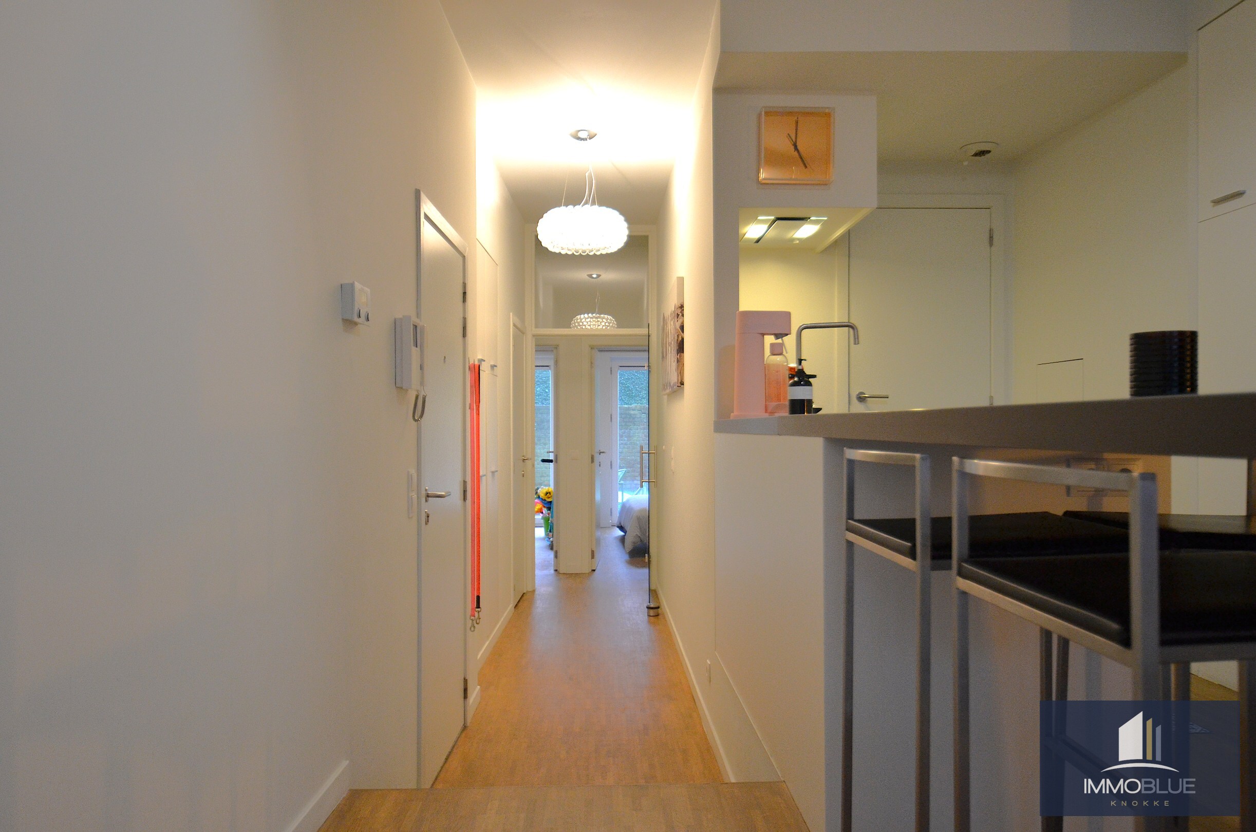 Appartement avec jardin situé au calme, à proximité de l’Avenue du Zoute. 