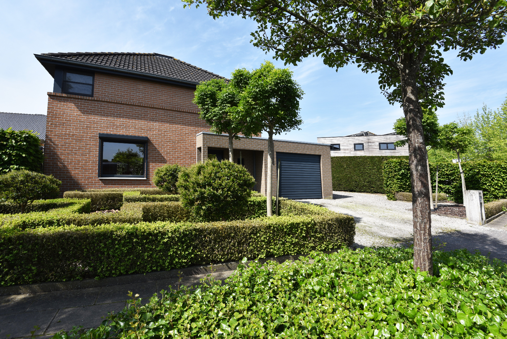 Gezinswoning 3 slpks, garage en tuin, rustig gelegen te Maldegem (Kleit) 