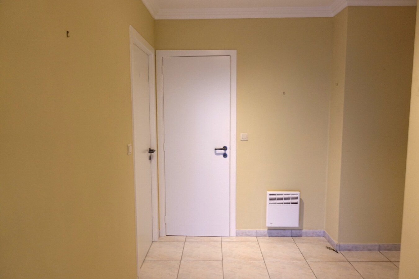 Ruim appartement met 2 slaapkamers te huur in Bredene 