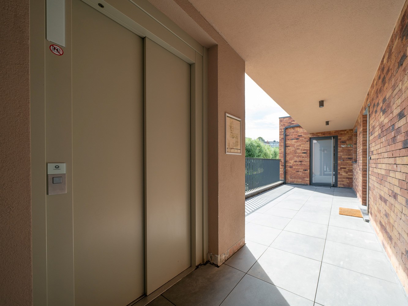 Prachtig nieuwbouwappartement met 2 kamers en garagebox 