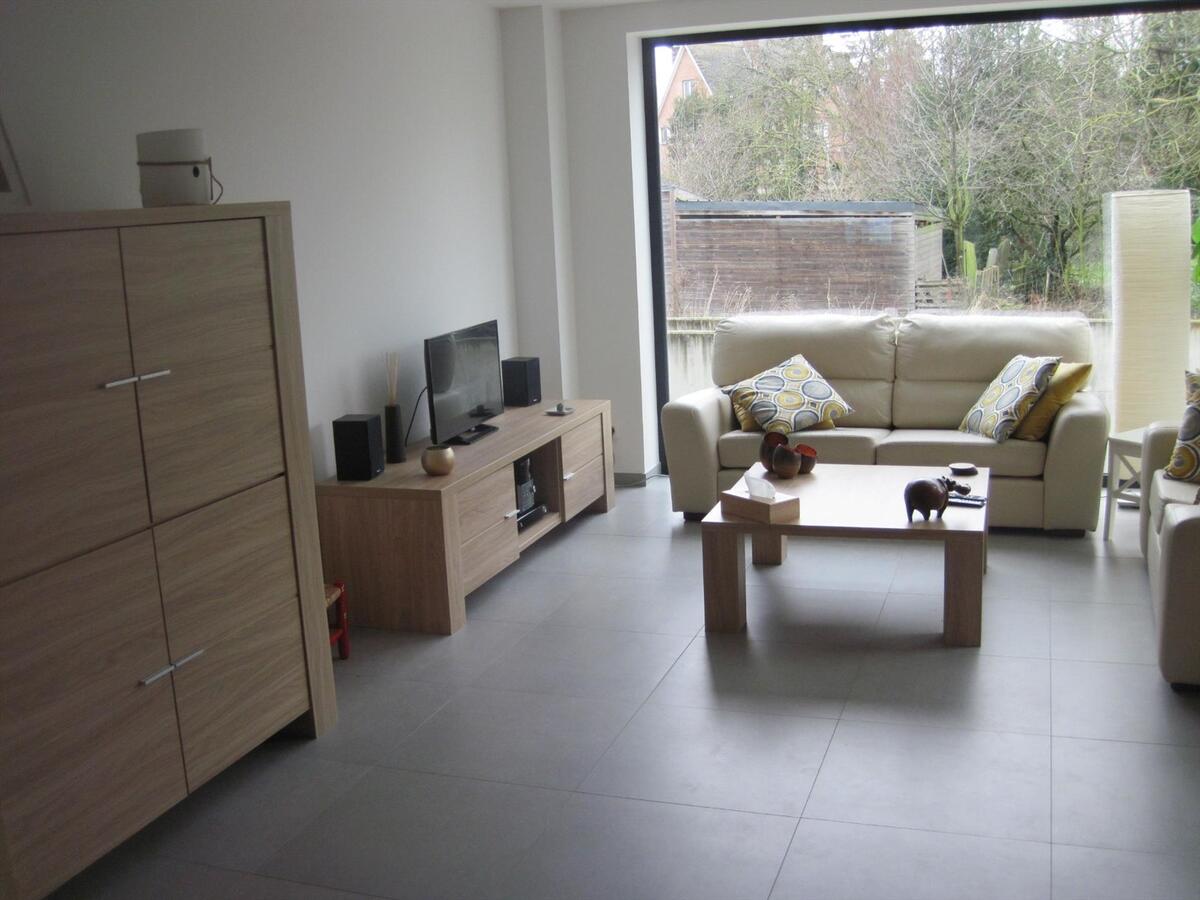 Uitstekend gelegen BEN-appartement in hartje Asper. 