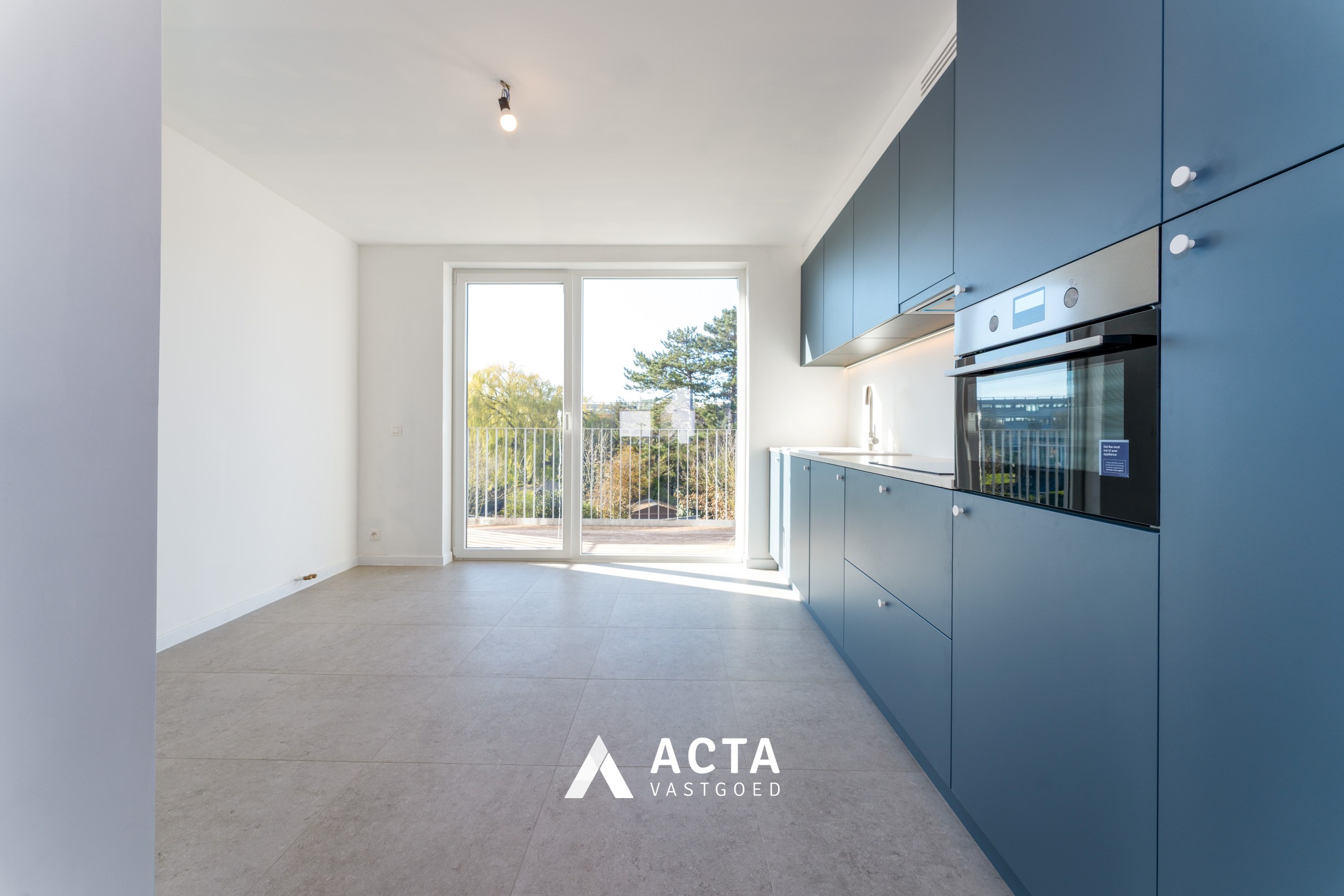 Recent gerenoveerd appartement met 2 slaapkamers 