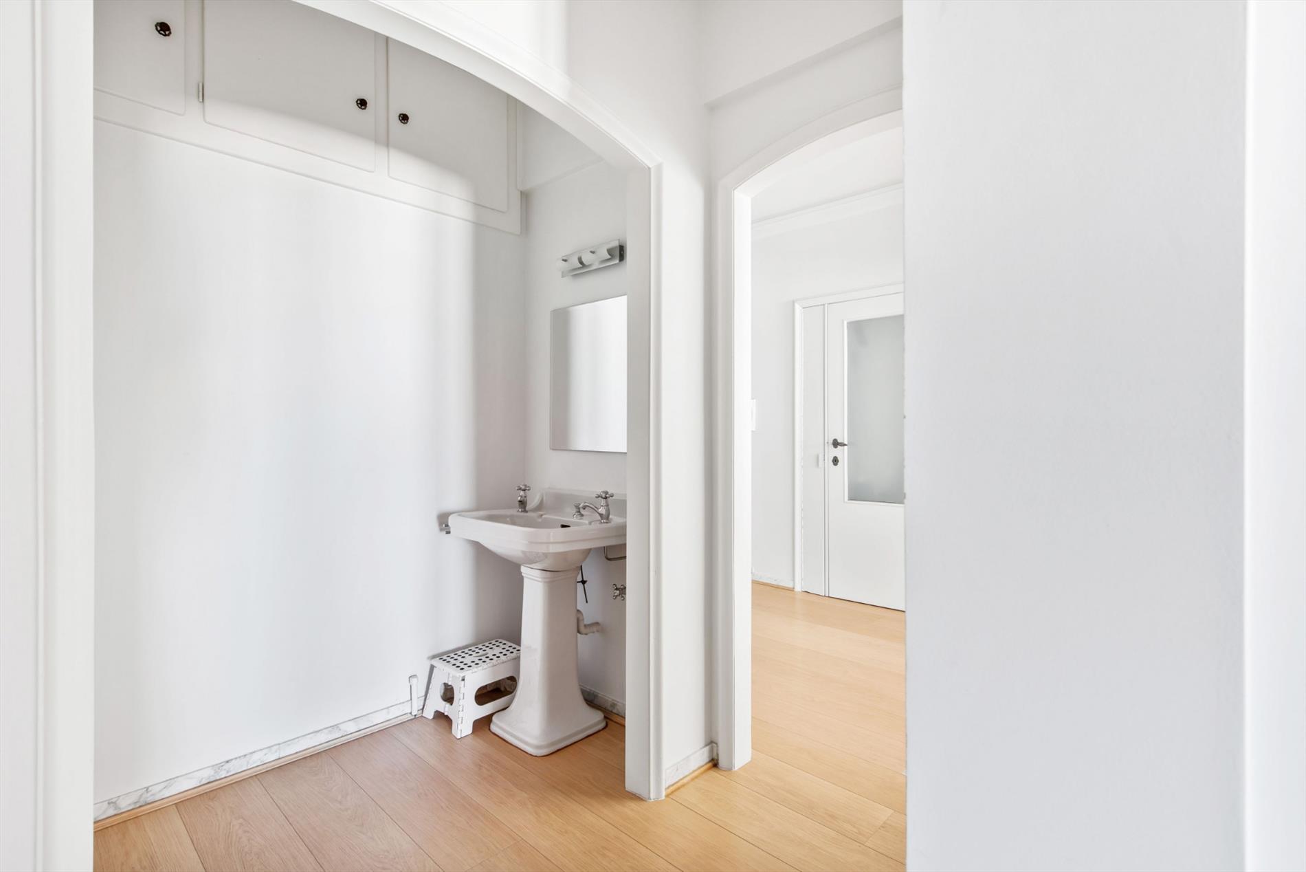 MAGNIFIQUE APP DE VACANCES . 2 CHAMBRES A COUCHER AVEC VUE FRONTAL SUR MER (GARAGE COMPRIS !!) 