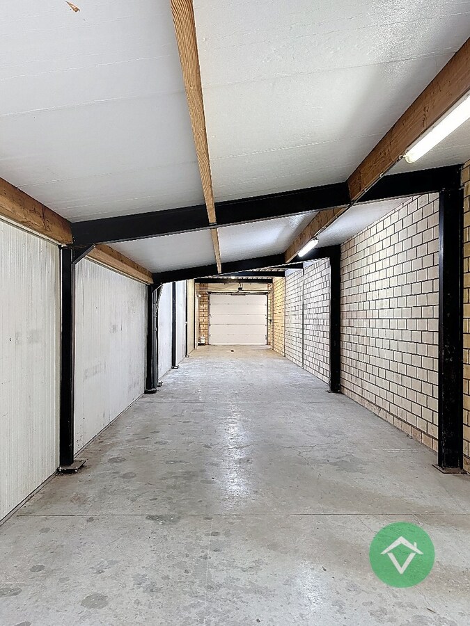 Handelspand met woonst op topligging in Gistel 