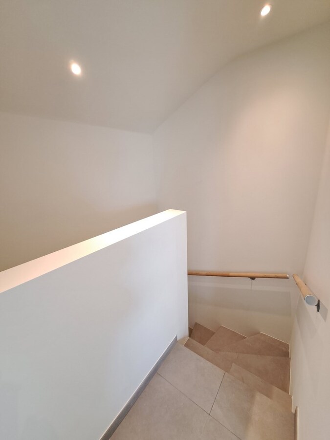 Modern ruim energiezuinig duplex appartement te Dilsen-Stokkem 