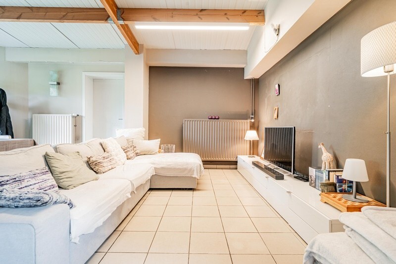 Aangenaam gezellig huis met met veel leefruimte 