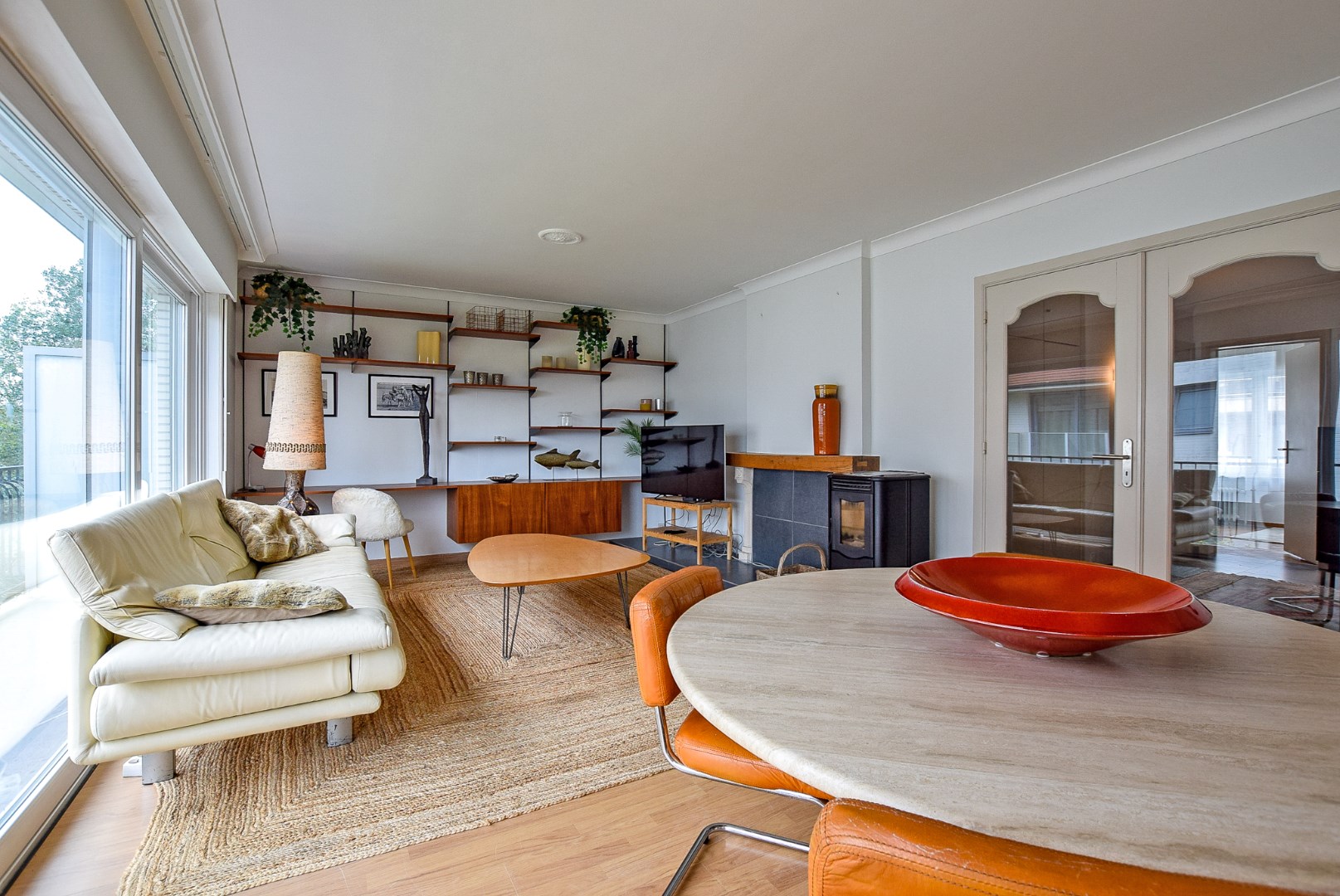 Lichtrijk 2-slaapkamerappartement 109m² te Koksijde op 250m van het strand. 