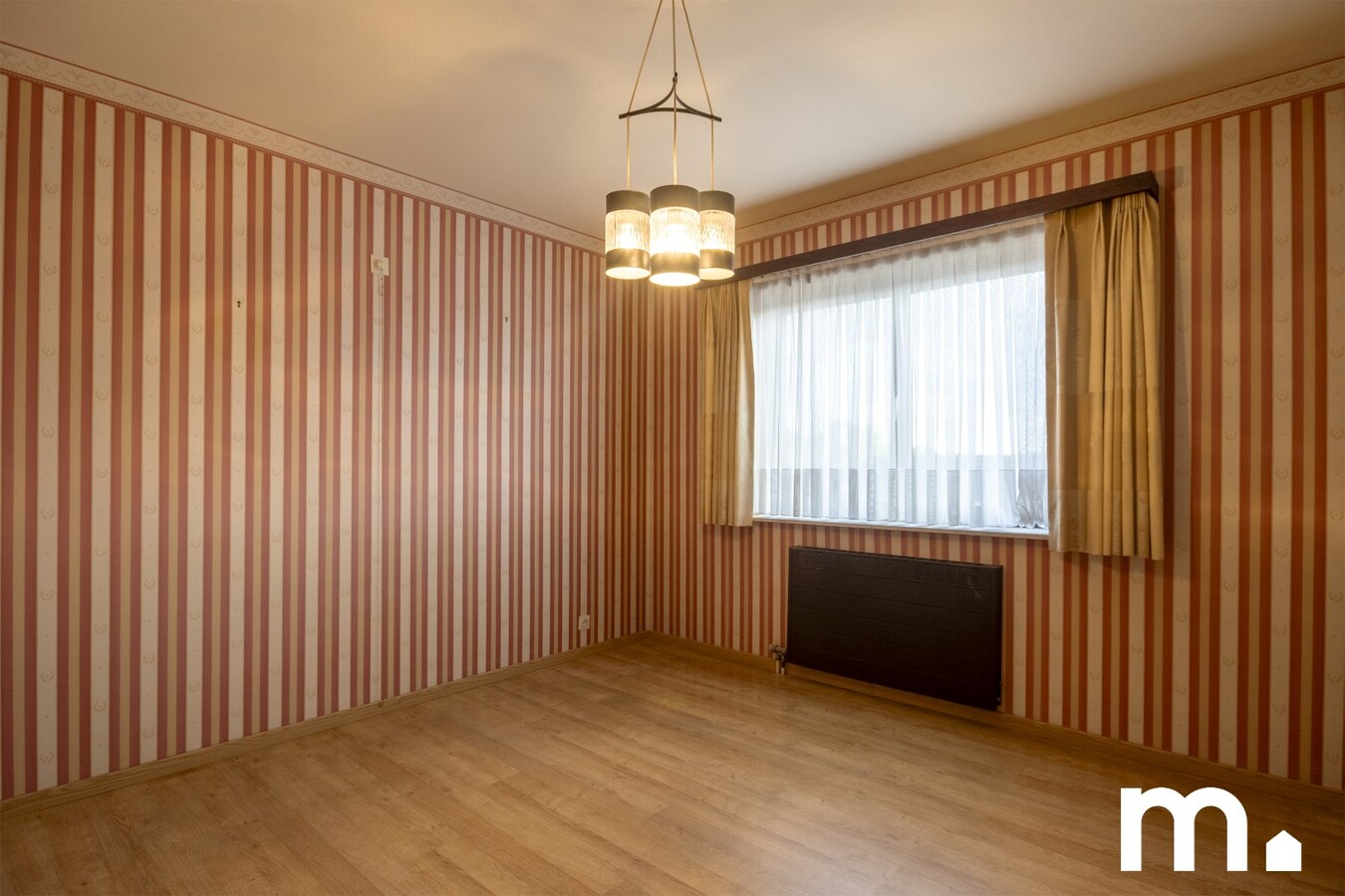 Energiezuinig Appartement EPC B  te koop in hartje Harelbeke met 2 slaapkamers en Garage! 