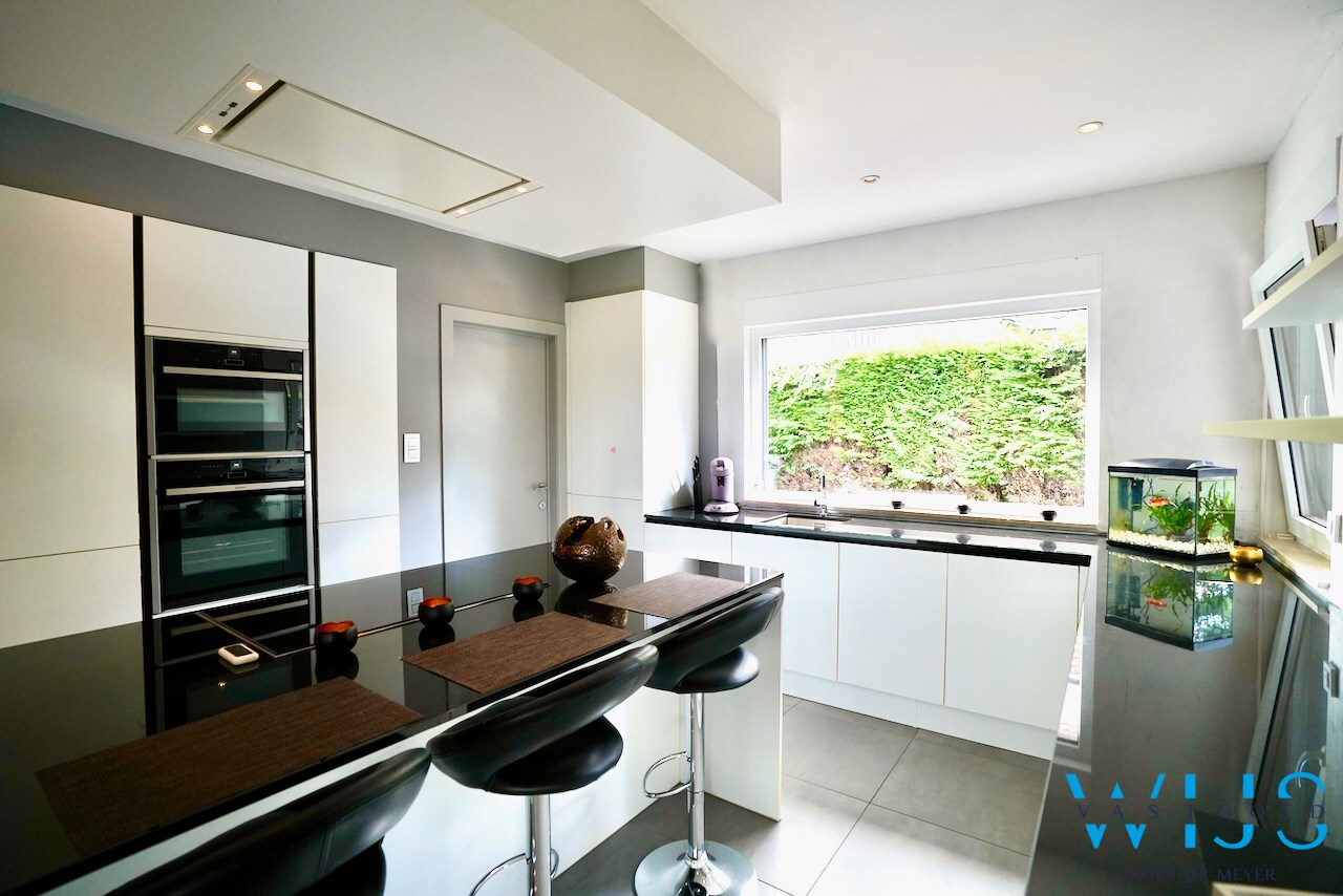 Stijlvolle open bebouwing te Evergem/Rieme ! 