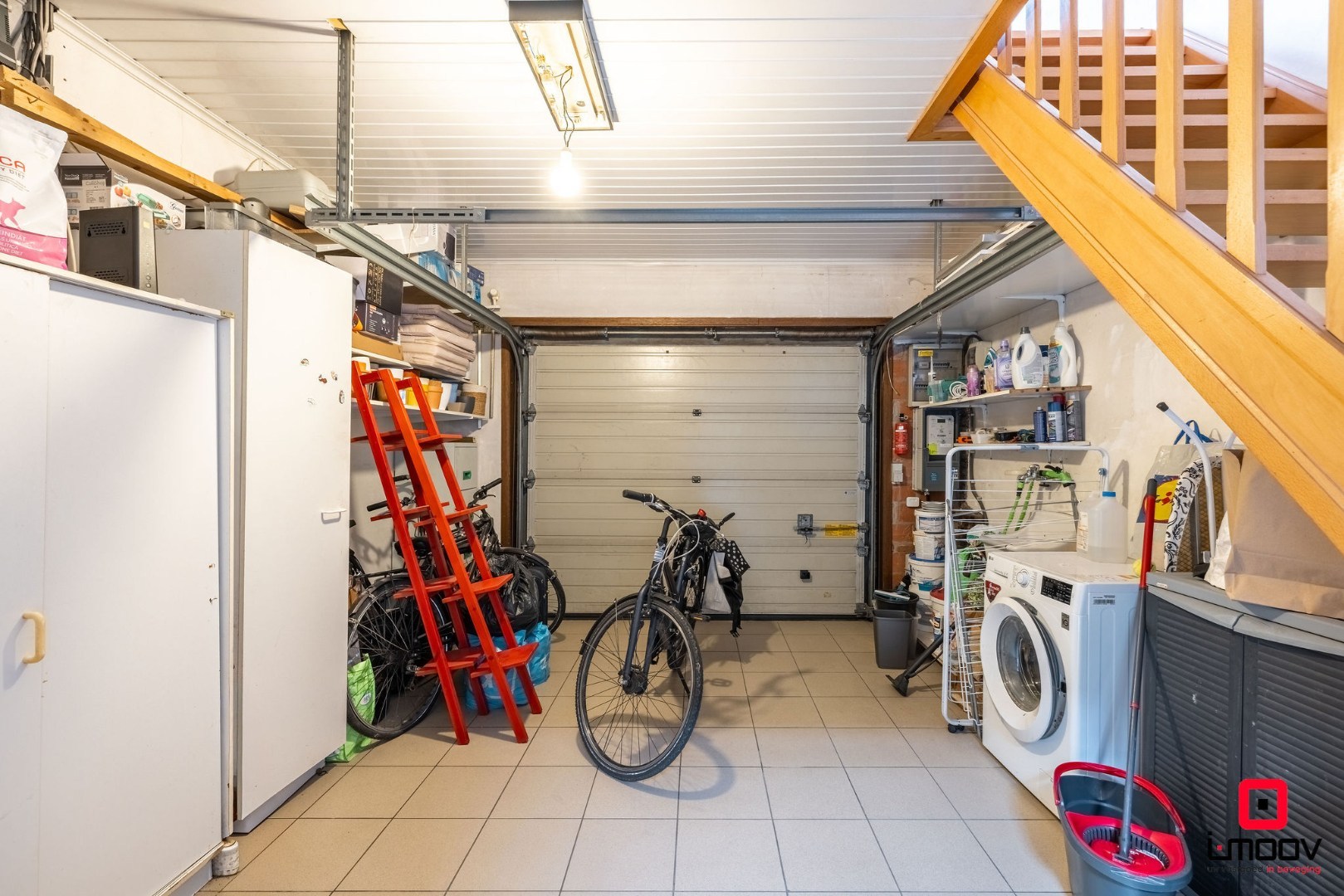 Karaktervolle stadswoning met uitzonderlijke breedte en garage in hartje Gent 