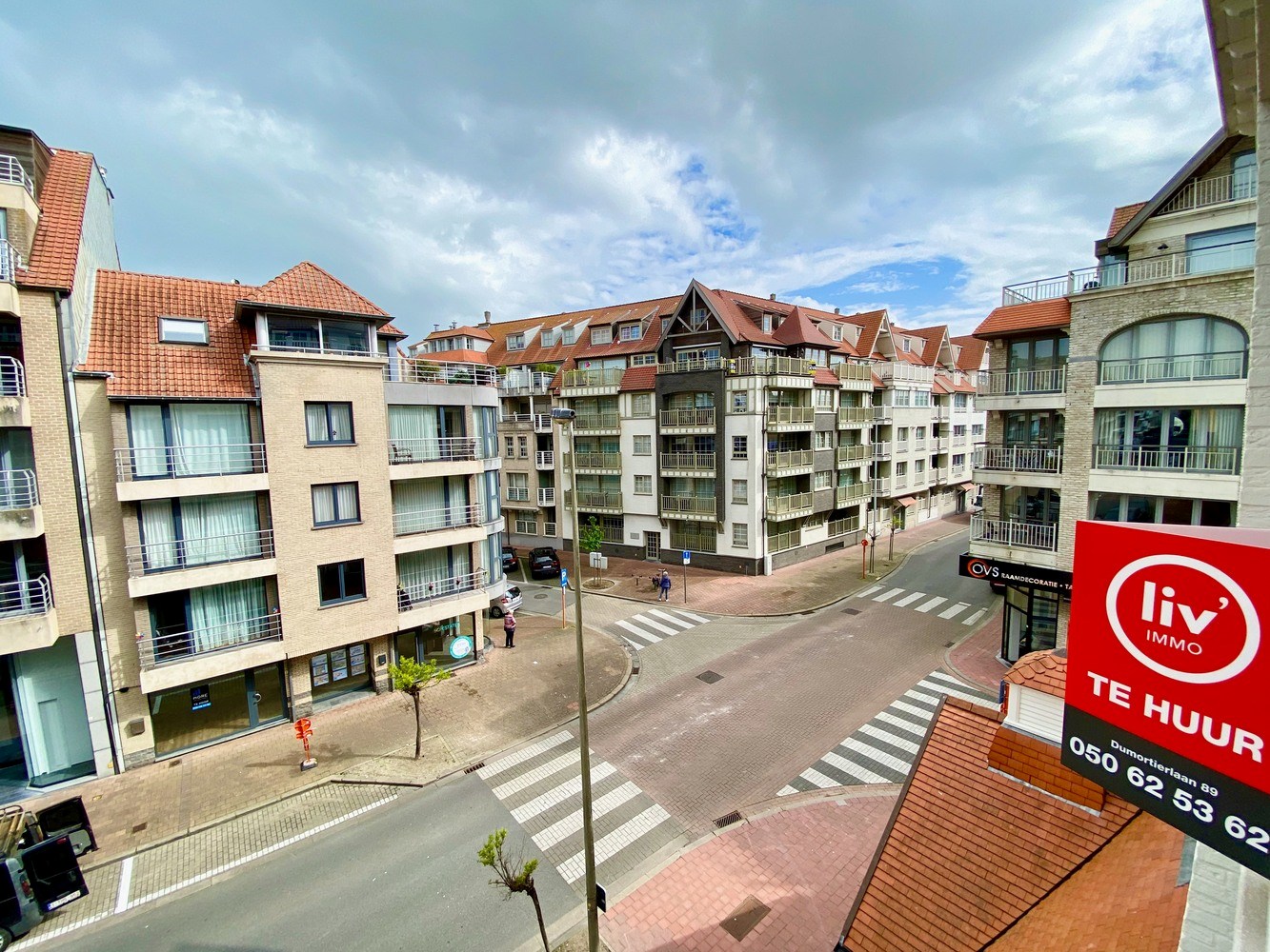 Meublé: Appartement très confortable et parfaitement entretenu, situé dans la Zoutelaan. 