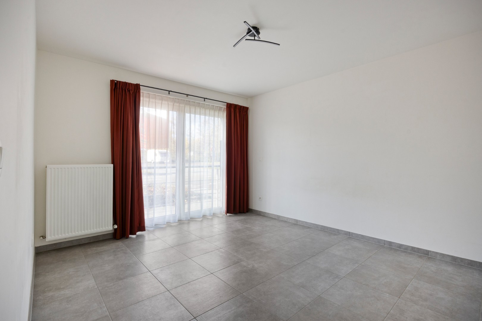 Energiezuinig appartement met 3 slpk., kelderberging en ondergrondse staanplaats in centrum Leopoldsburg 