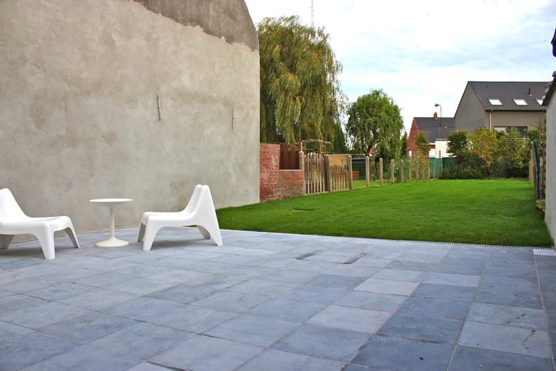 Prachtig gerenoveerde HOB met grote tuin 