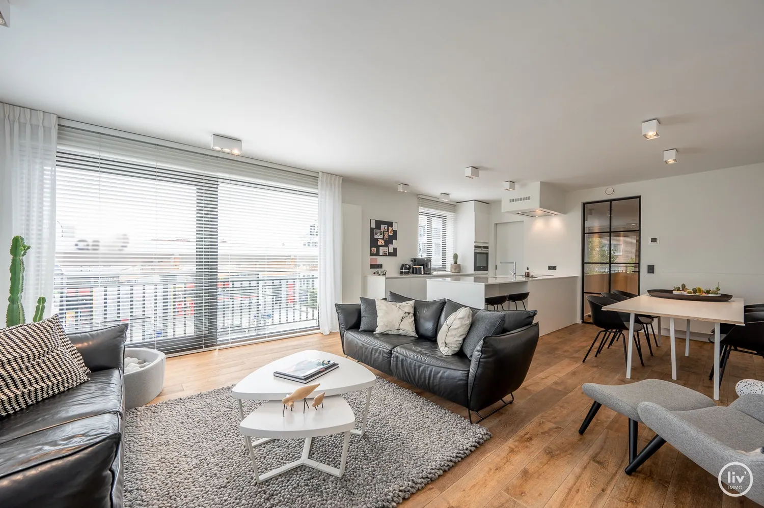 Prachtig, luxueus hoekappartement gelegen in Duinenwater te Knokke.