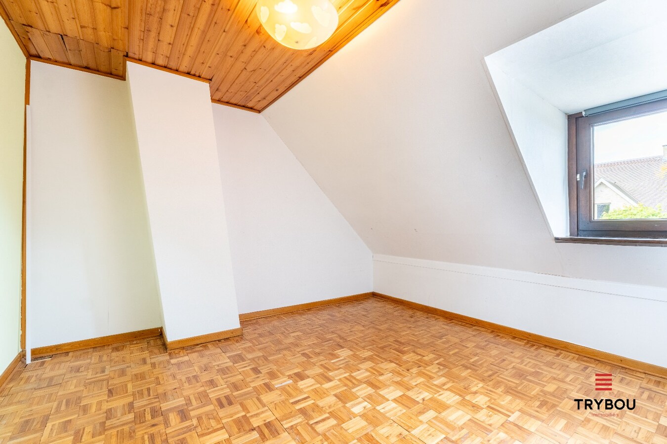 Rustig gelegen woning met 3 slaapkamers en gezellige tuin in Avekapelle! 