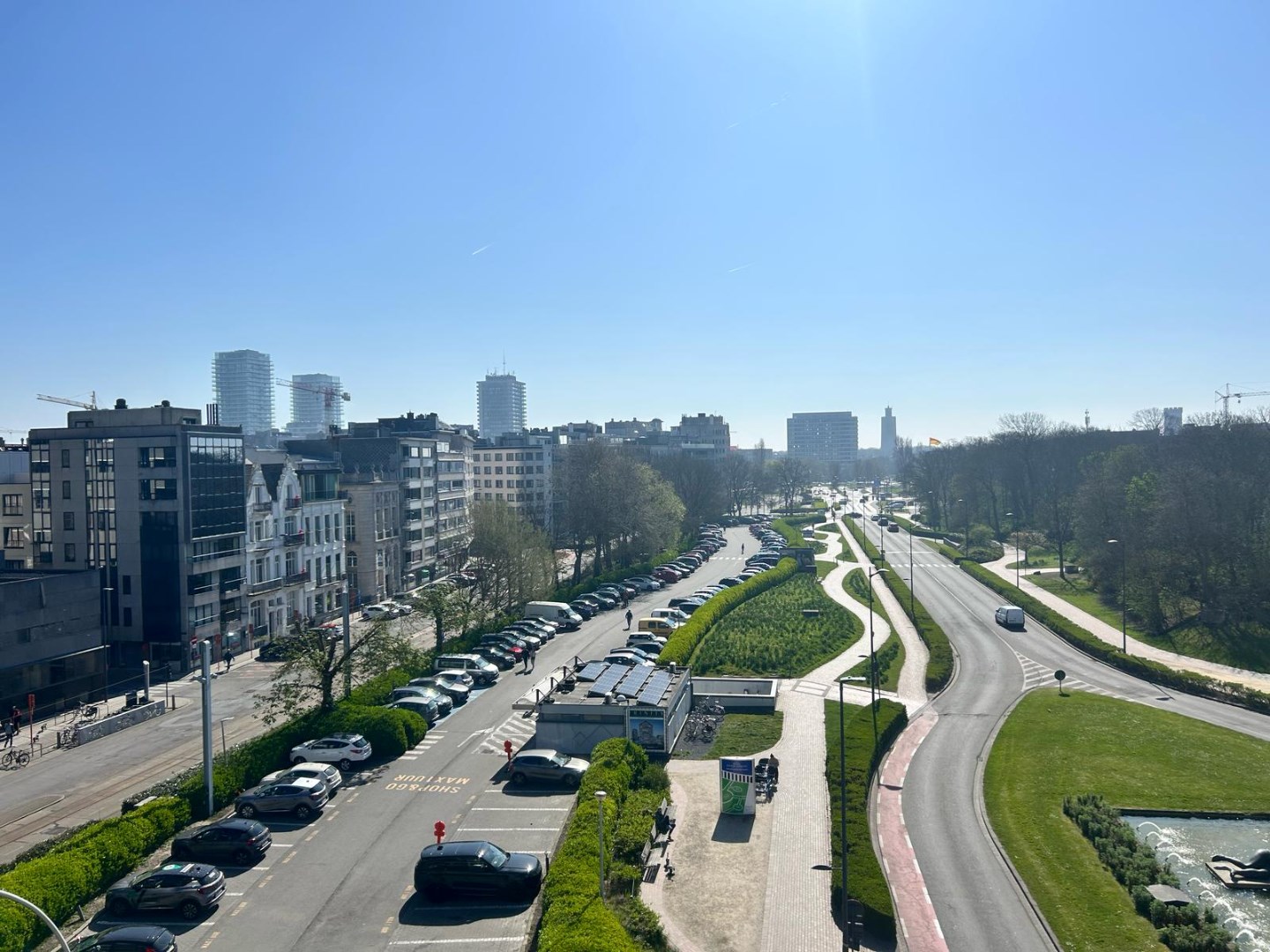 Magnifique appartement de 2 chambres avec vue panoramique et terrasse. 