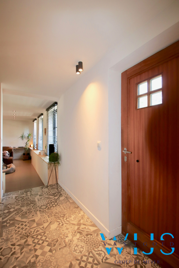 Verrassend ruim woonhuis op een TOPlocatie te Wippelgem 