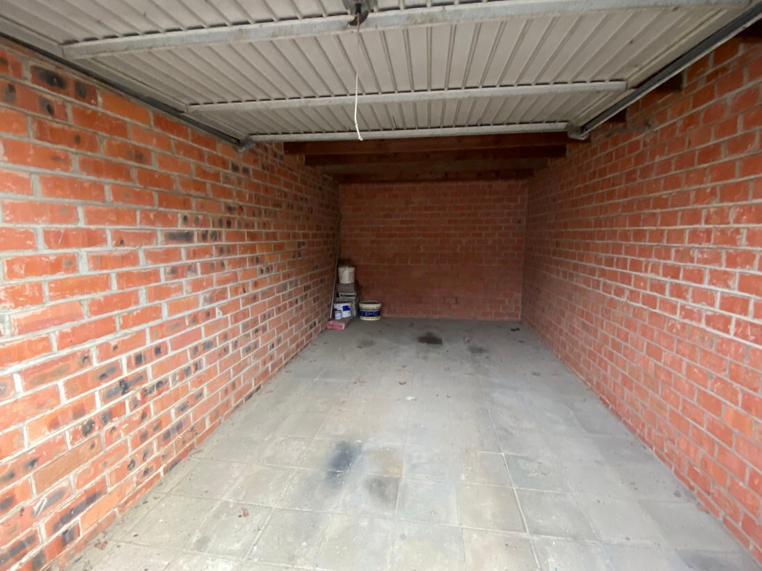 Verkocht garage - Beringen