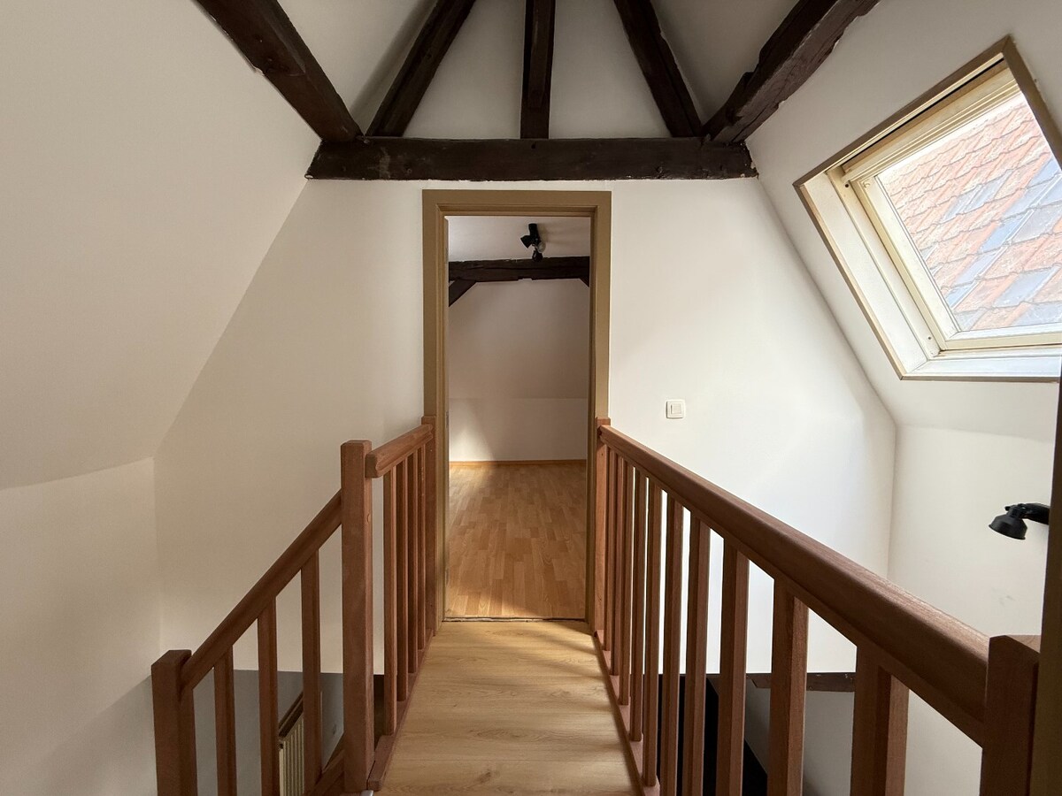 Appartement rénové en plein cœur de la rue piétonne de Tournai ! 