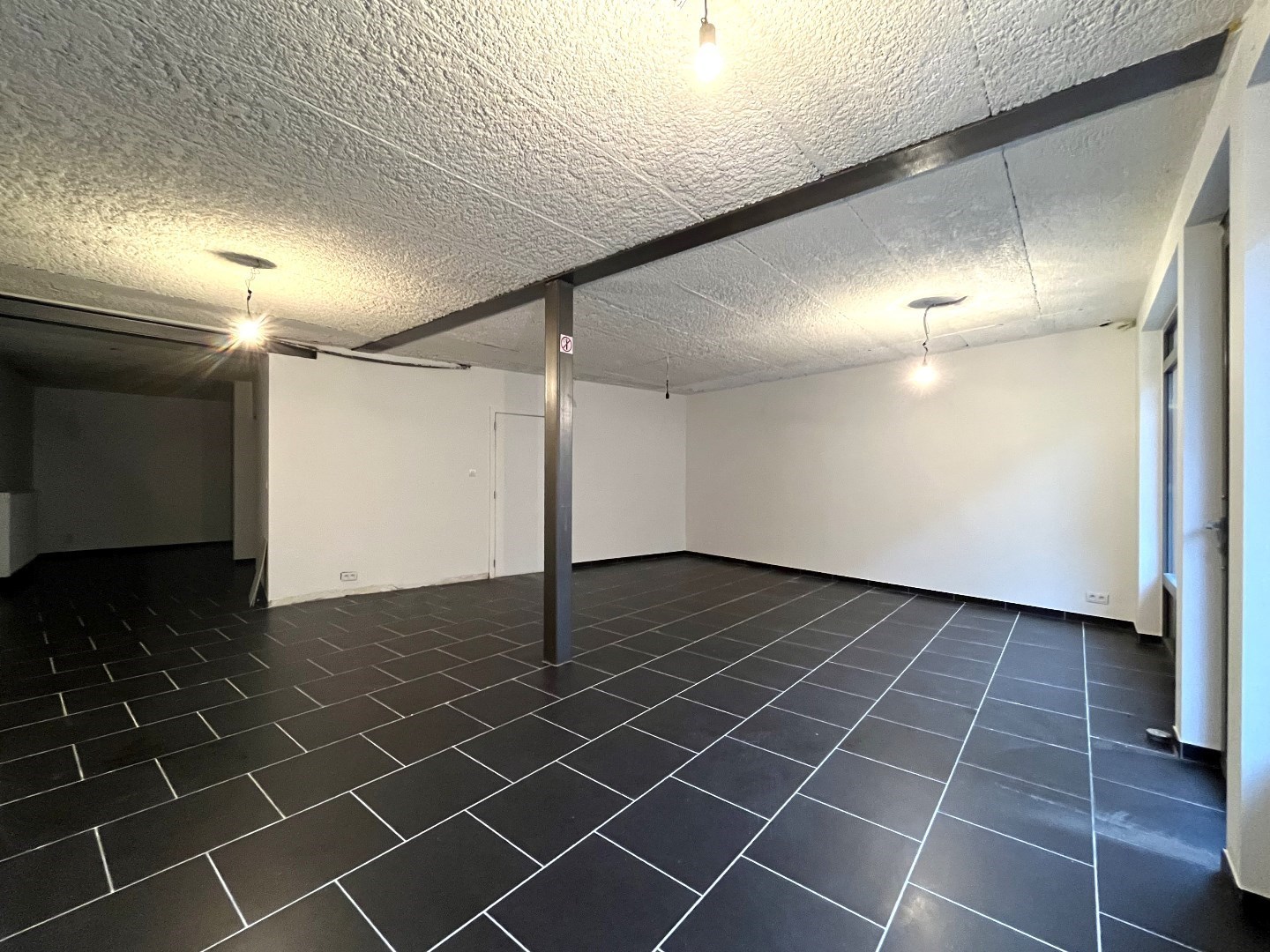 Recent handelspand op toplocatie in centrum Geel 