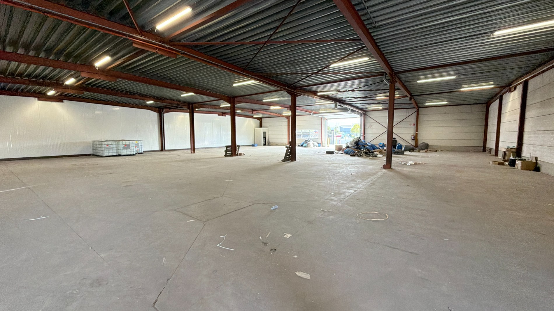 Magazijnen te huur op industriezone Veiling Zuid in Mechelen