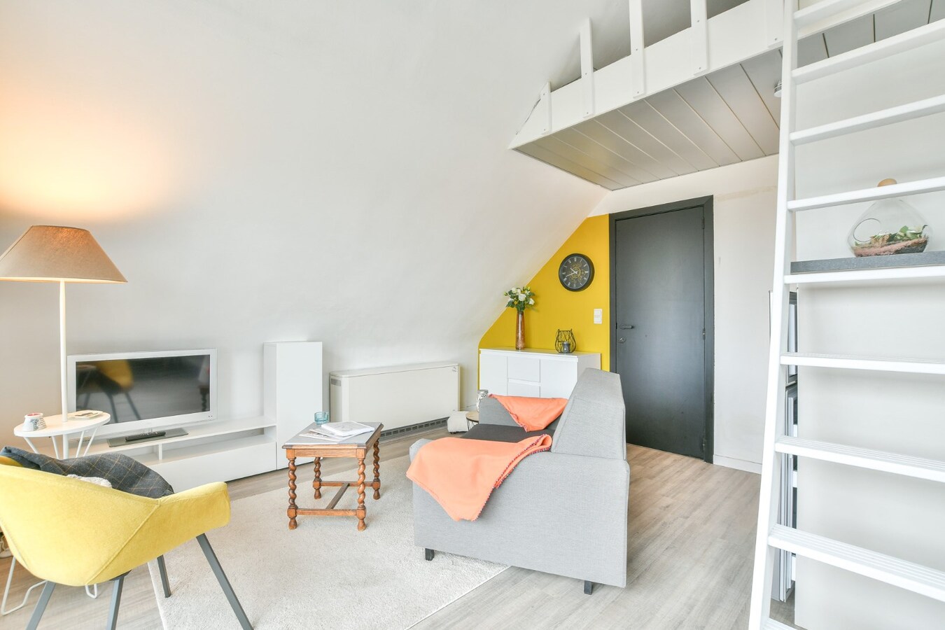 Verkocht studio - De Haan