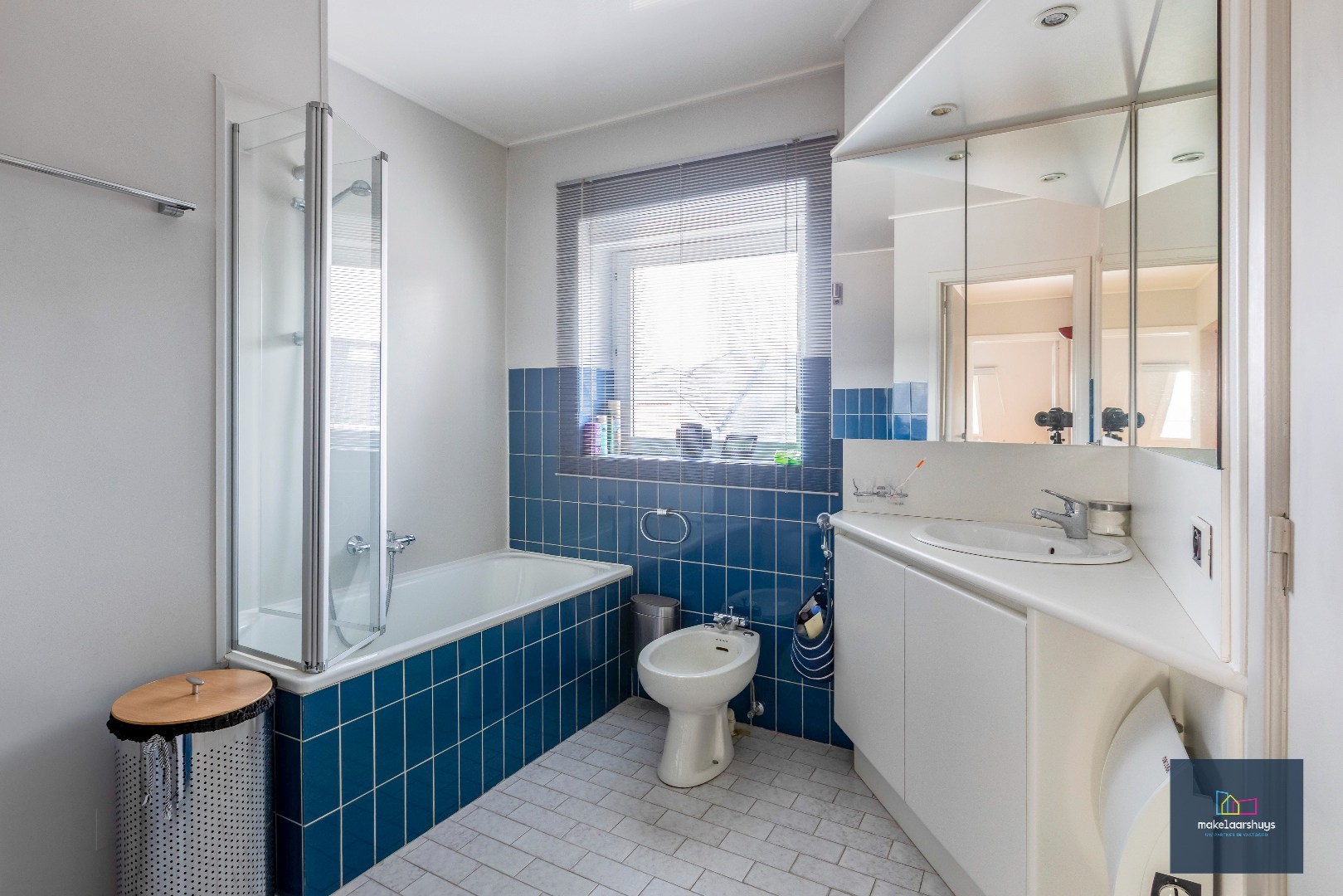 Goed onderhouden woning met lift (regio Planet Group Arena) 