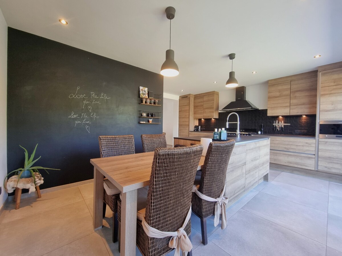 Instapklare gezinswoning te huur in het pittoreske Lissewege 