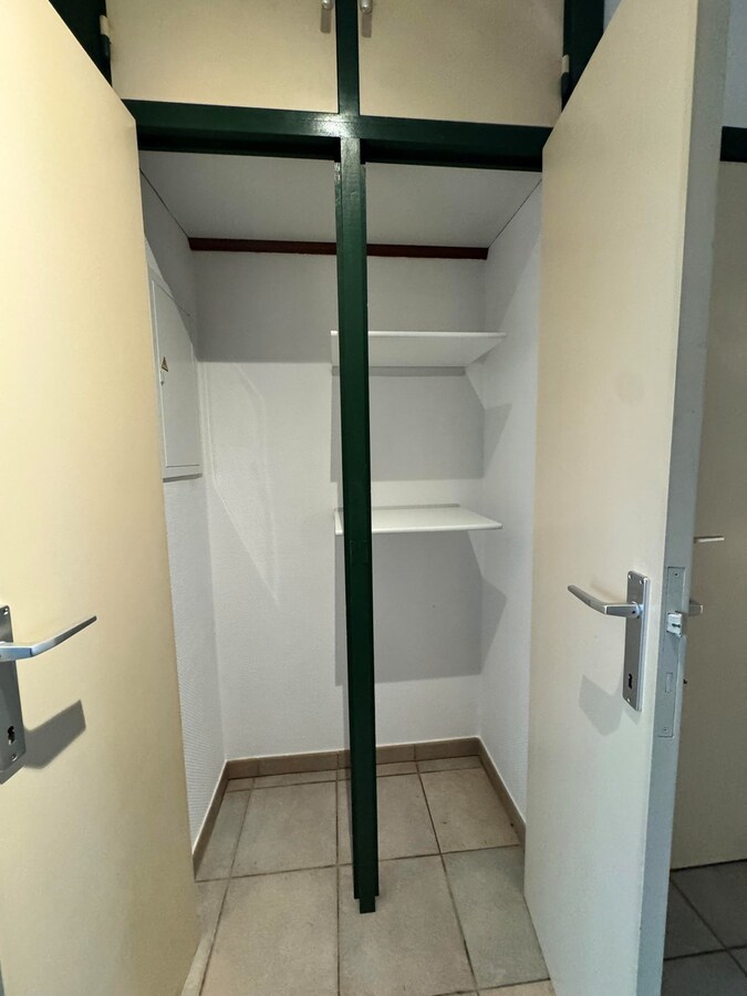 Appartement met 2 slaapkamers en autostandplaats in centrum Leuven 