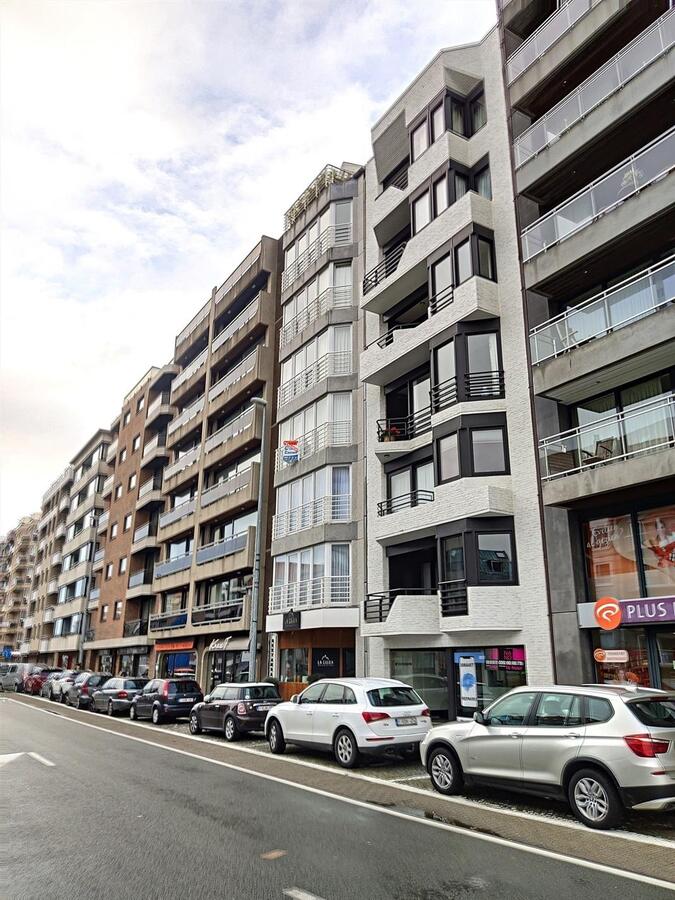 Knap duplexappartement/penthouse met zonneterras - Heist 