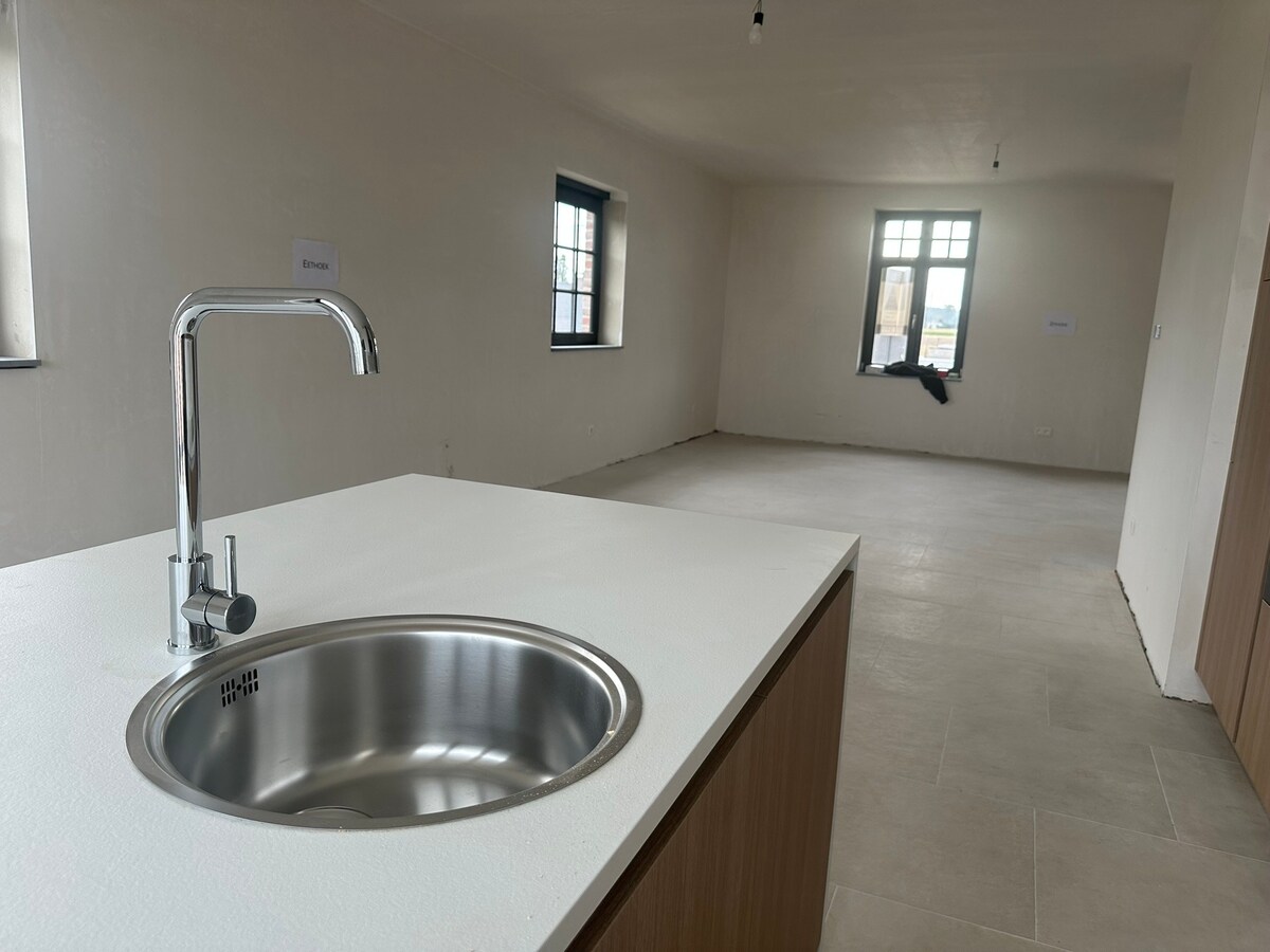 Afgewerkt nieuwbouw app. (3 slpks.) in Residentie Martinus 