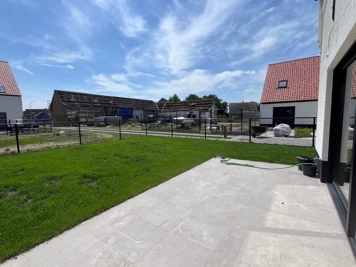 Nieuwbouwwoning in hoevestijl 